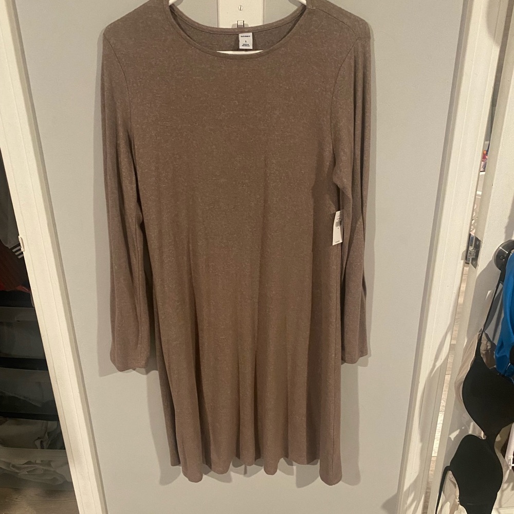 Old Navy Long sleeve dress